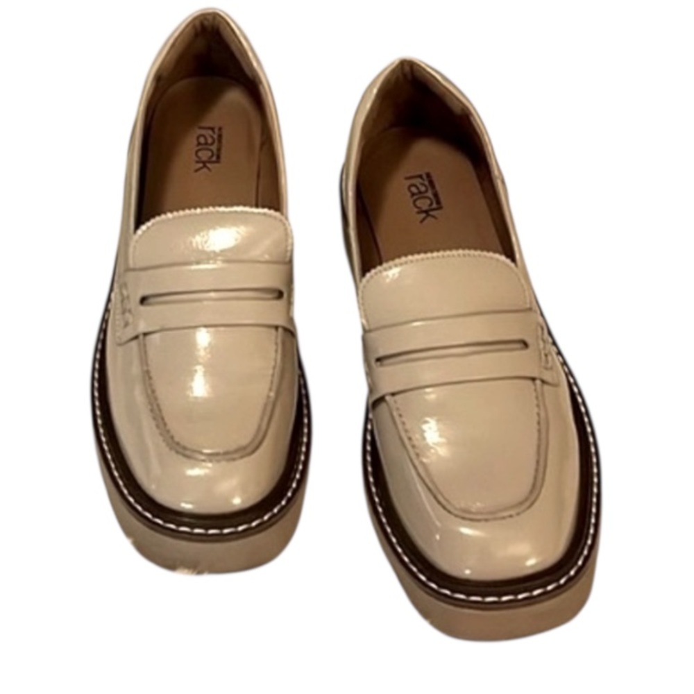 Nordstrom Rack Beige Taupe Faux Patent Leather Lug Sole Chunky Penny Loafers 7.5